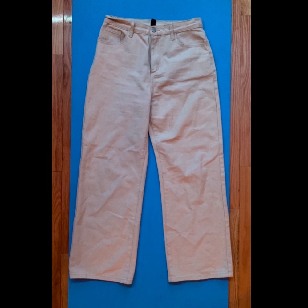 Wide legged pants.